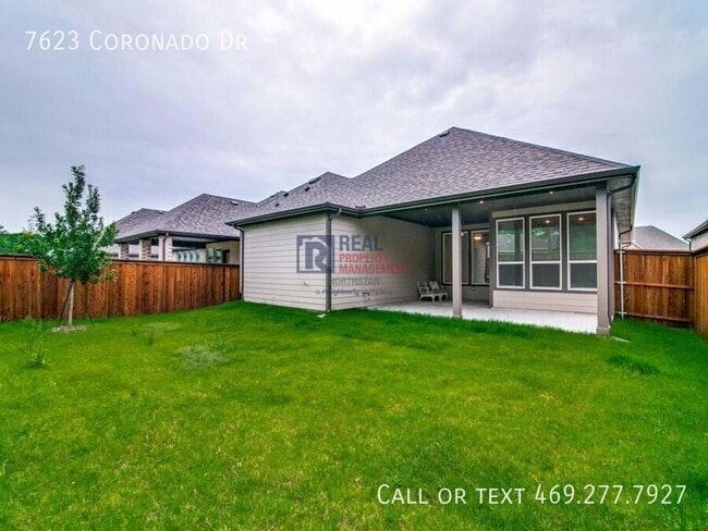 Building Photo - 7623 Coronado Dr