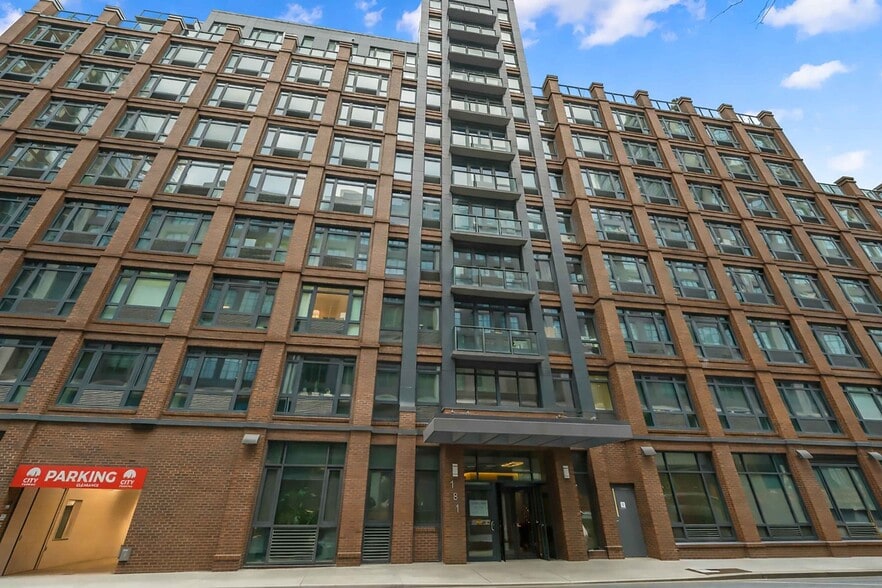 Building Photo - 181 Front St