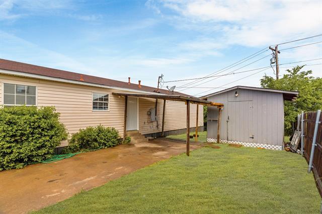 Building Photo - 1702 Manor Garden Mnr