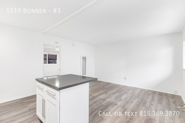 Building Photo - 5519 Bonner-#3