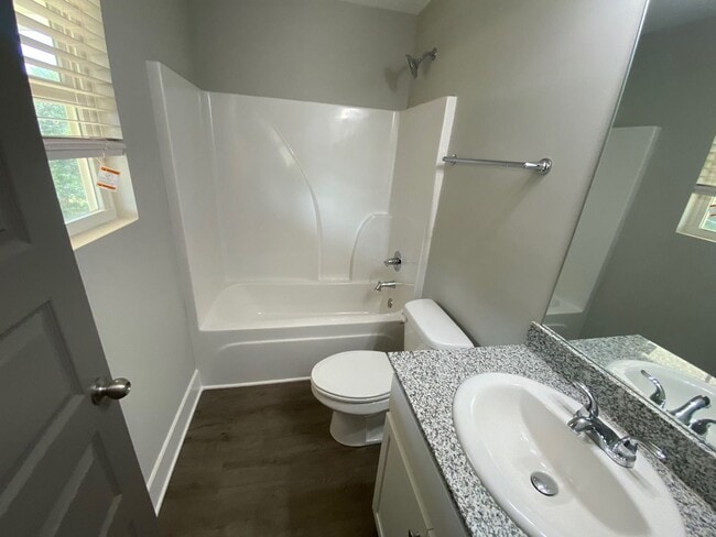 Building Photo - PRE LEASING FOR AUGUST 2026! NEW CONSTRUCTION!