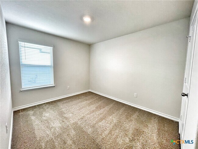 Building Photo - 388 Arbor Hills