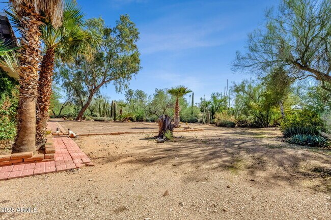 Building Photo - 12323 E Appaloosa Pl