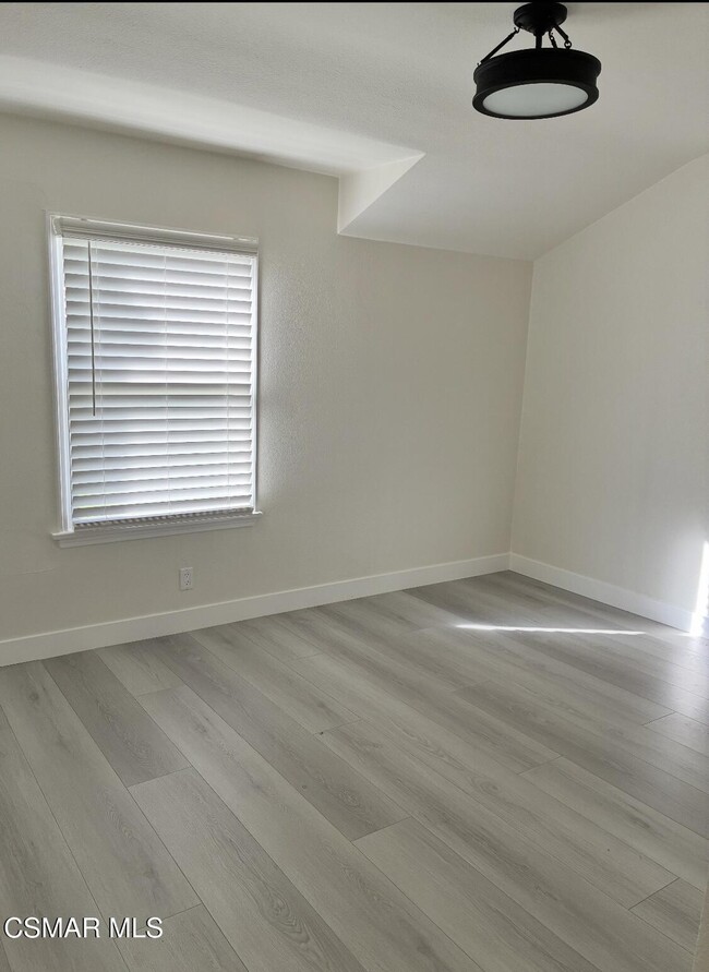 Building Photo - 4900 Stern Ave