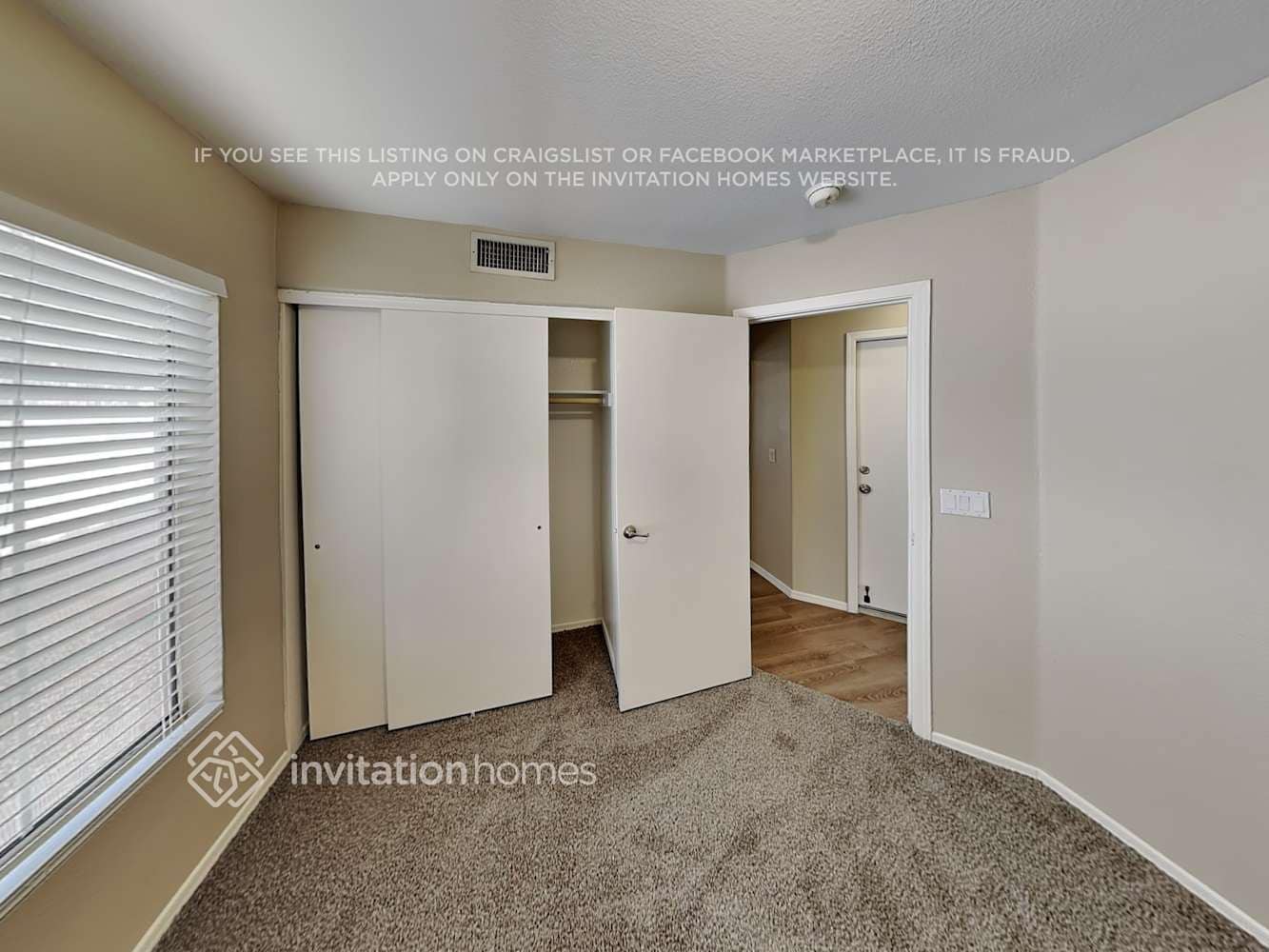 Building Photo - 20 S Surfside Dr