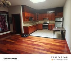 Building Photo - 905 Arch St