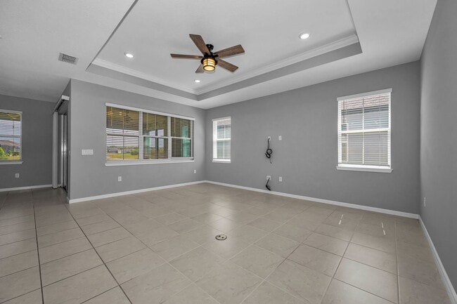 Building Photo - Large Spacious 2 bedroom 2 bath in Del Web