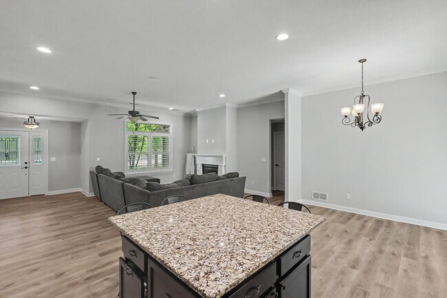 Building Photo - 3106 Wisteria Ln