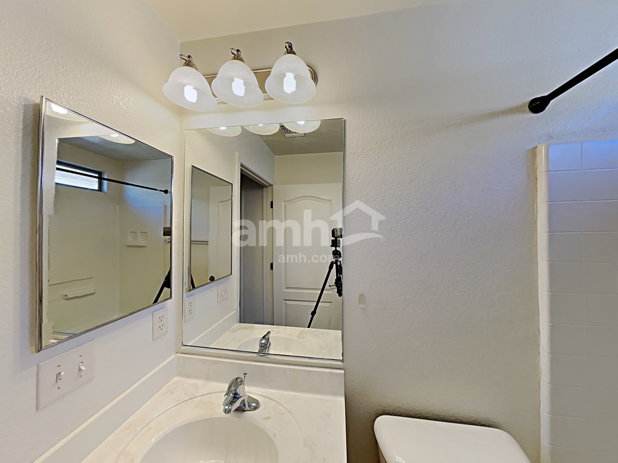 Building Photo - 7948 S Baja Stone Ave