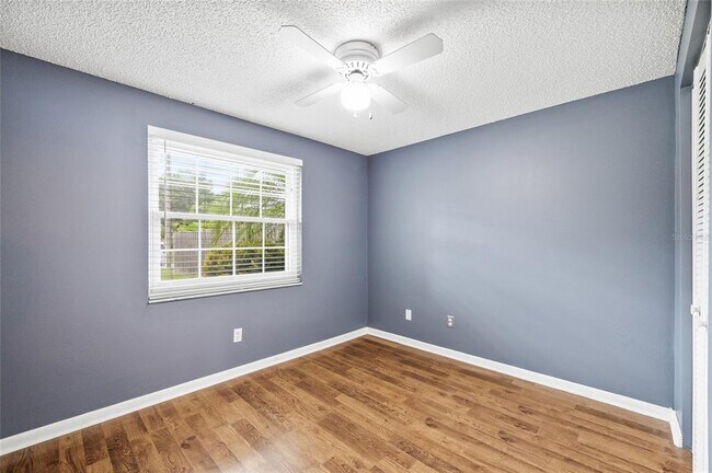 Building Photo - 2917 Burr Oak Dr