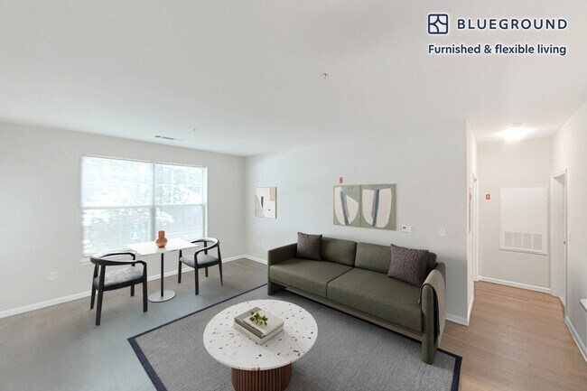 Primary Photo - 160 Boylston St