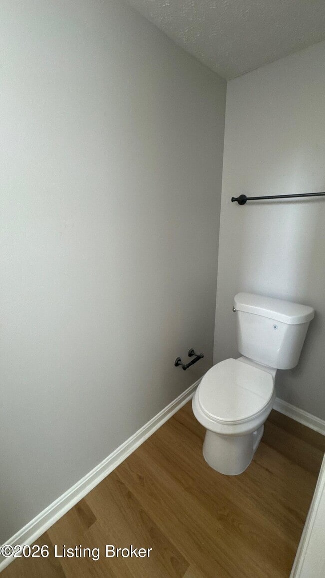 Building Photo - 7901 Bridlewood Pl