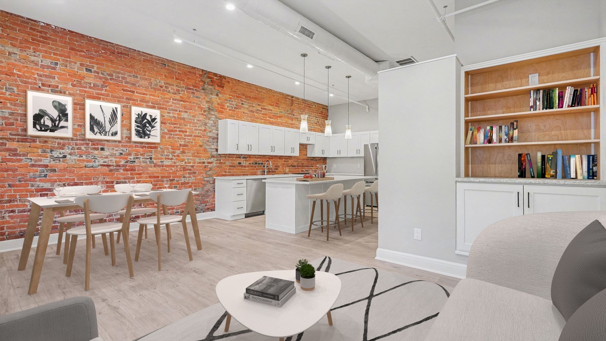 Building Photo - 115 S Main St