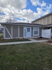 Building Photo - 286 Nantucket Harbor