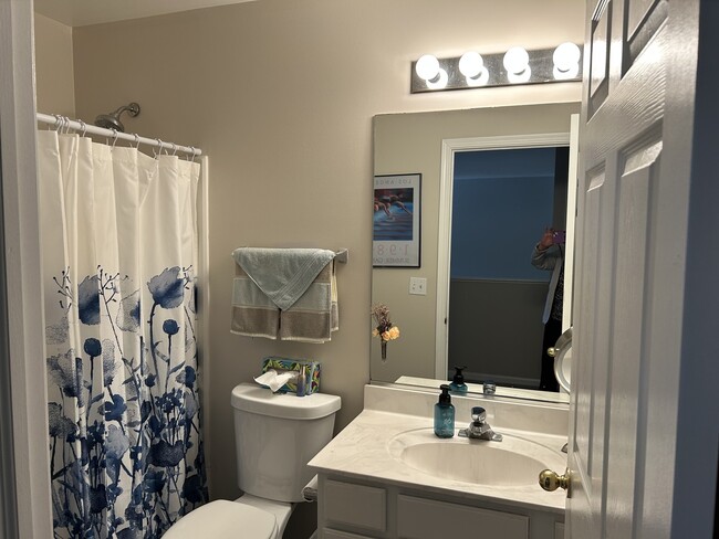 Building Photo - 3530 Blue Ridge Ct