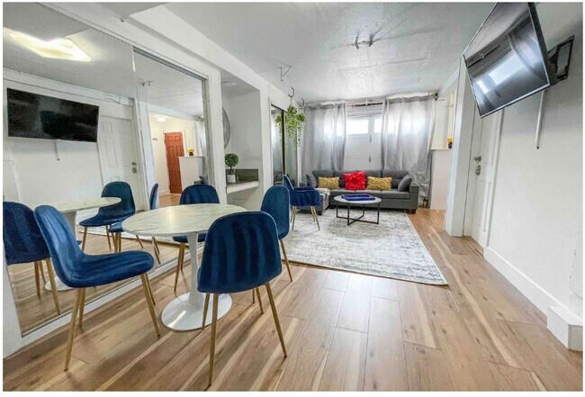 Primary Photo - 998 Hensley Ave