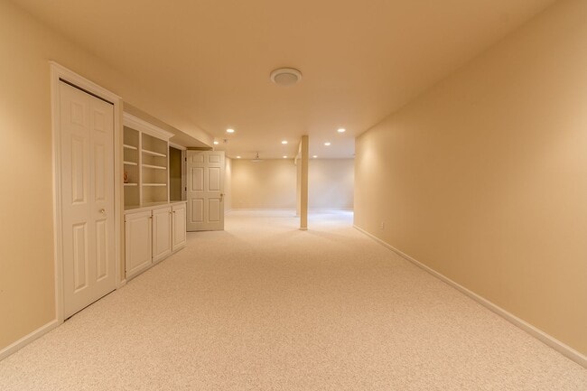 Building Photo - 7914 Kilmory Cir