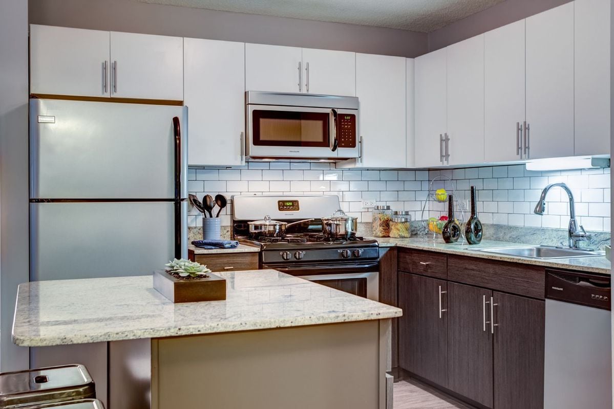 Building Photo - 180 N Jefferson St