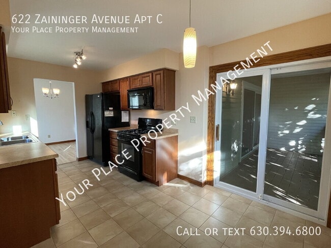 Building Photo - 622 Zaininger Ave