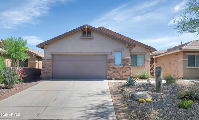 Building Photo - 1760 W Morse Dr