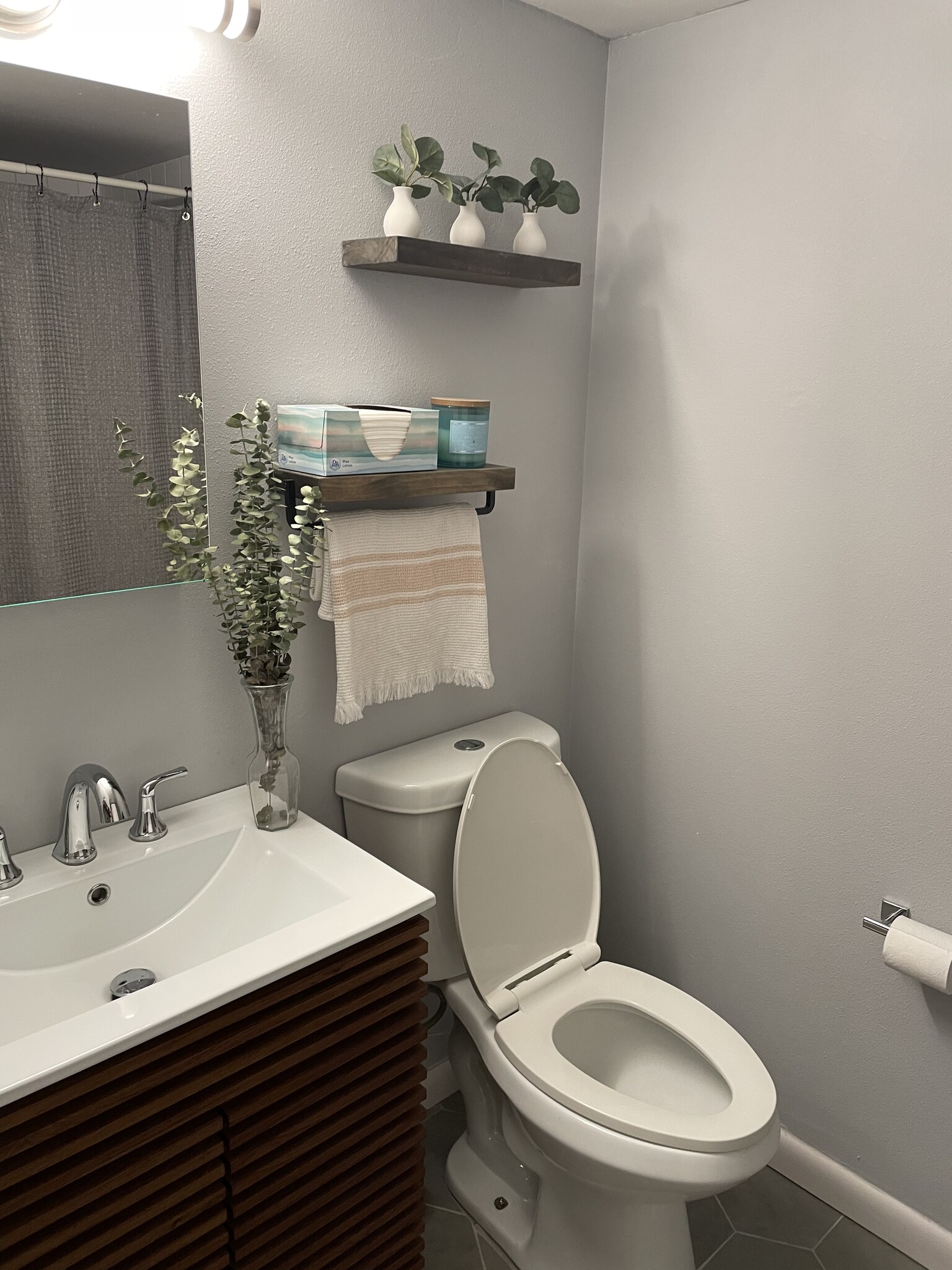 updated bathroom - 125 5th Ave NE