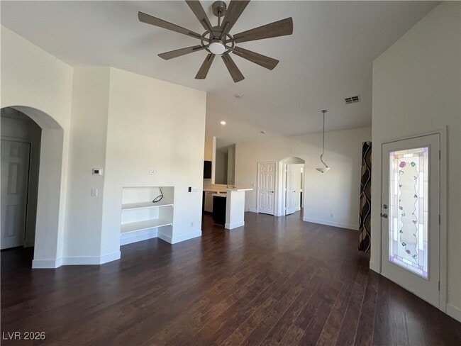 Building Photo - 6371 Lorne Green Ave