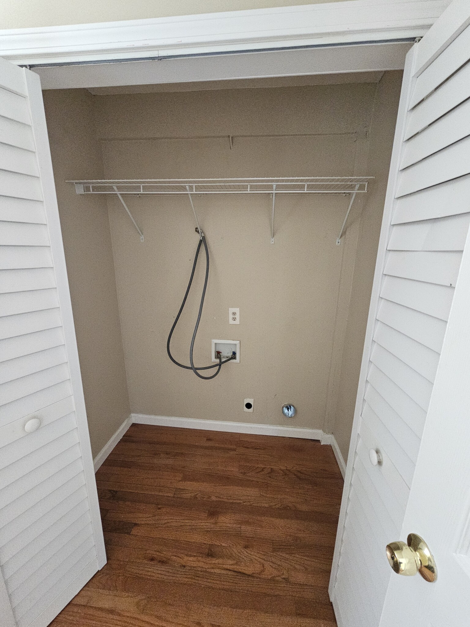 Building Photo - 1780 Crestridge Dr SE