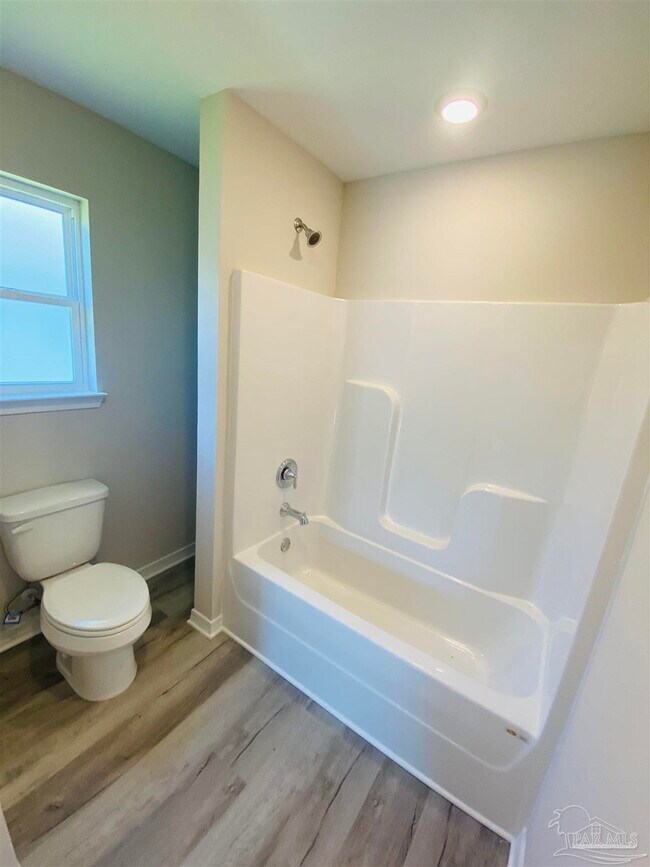 Building Photo - 2884 N 24th Ave