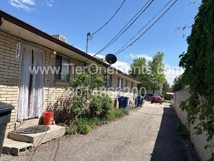 Building Photo - NO DEPOSIT option available for qualified renters!