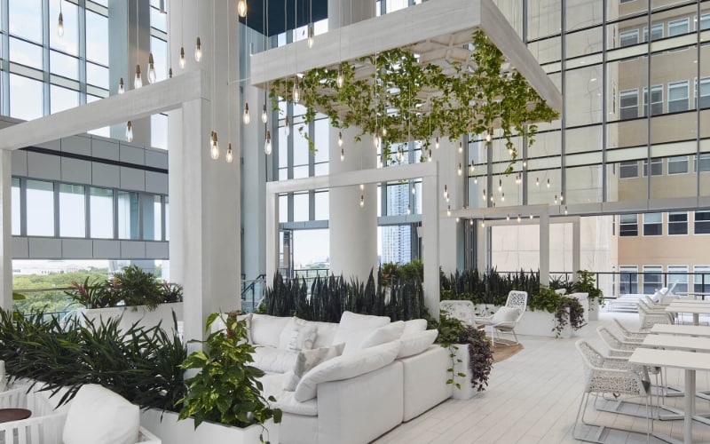 Building Photo - 801 S Michigan Ave