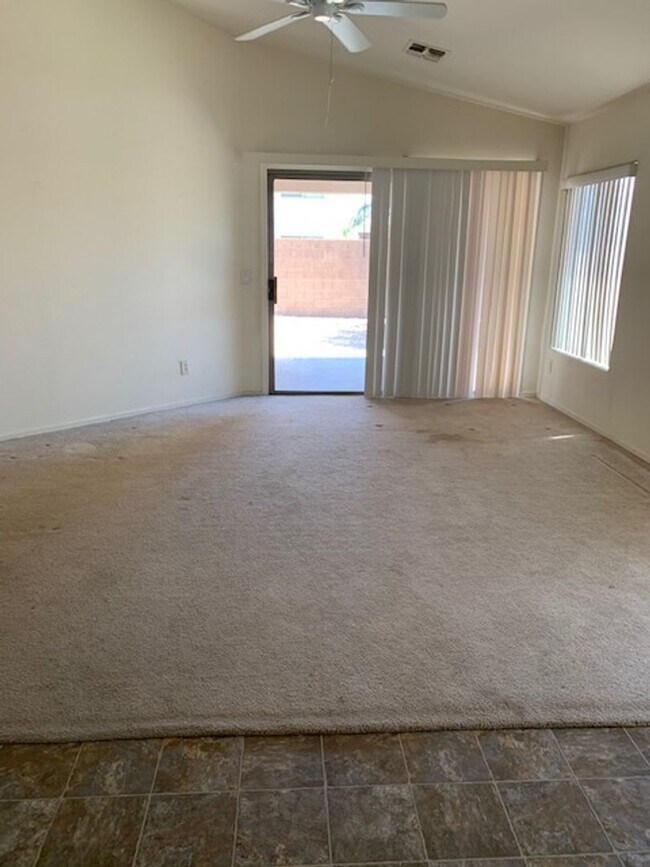 Building Photo - 4 Bedroom in San Tan Ranch, Gilbert!