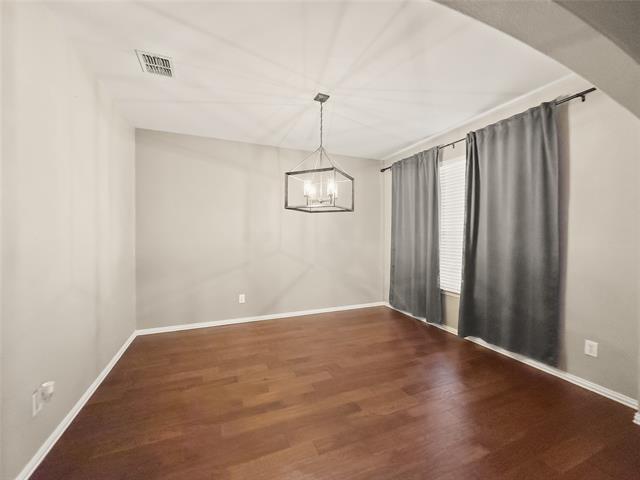 Building Photo - 707 Dickerson Ln