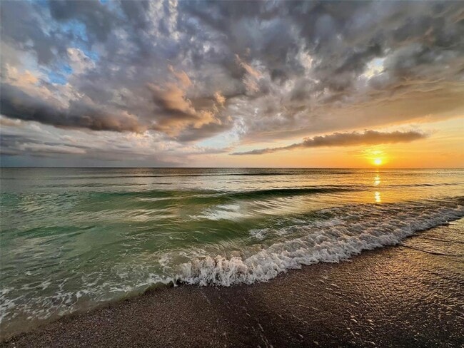 Building Photo - 148 Cleveland Dr