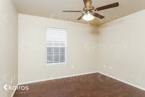 Building Photo - 3894 Thomas St