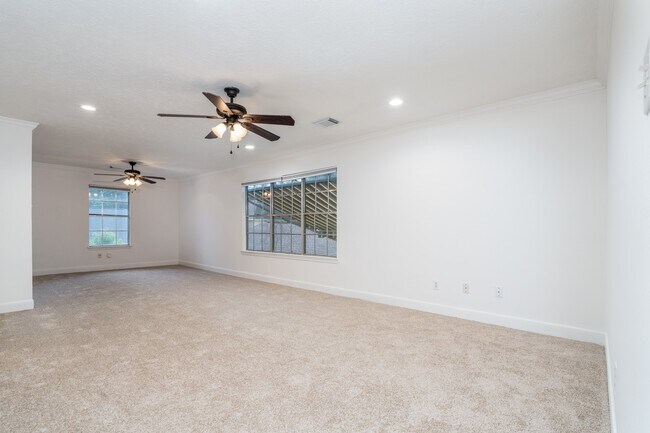 Building Photo - 14207 Vista Mar Cir