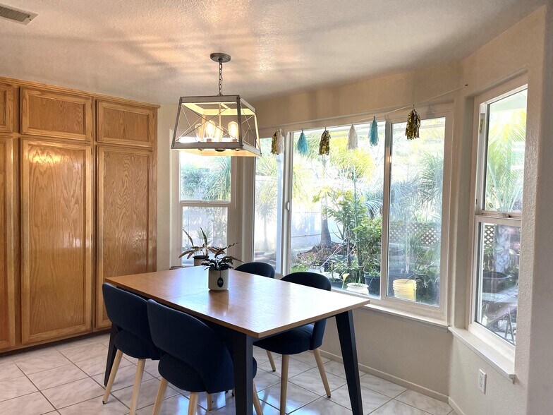 Building Photo - 10841 Portobelo Dr