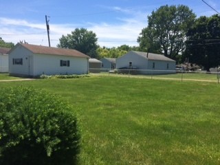 Building Photo - House Near Eastside Centre