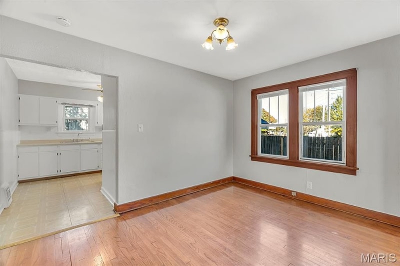 Building Photo - 3400 Milton Dr