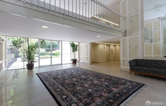 Building Photo - 400 Davey Glen Rd