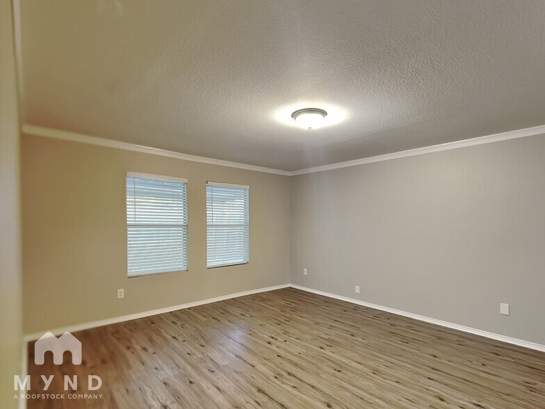 Building Photo - 8924 Sun Haven Way