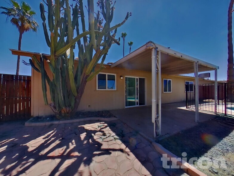 Building Photo - 17832 N 31st Ave