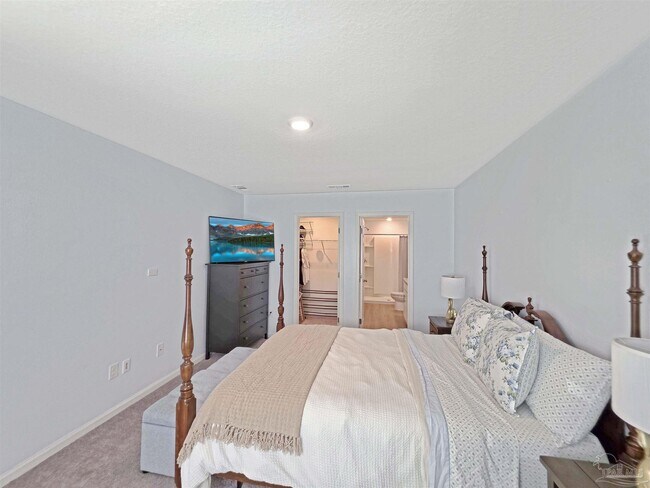 Building Photo - 6465 June Bug Dr
