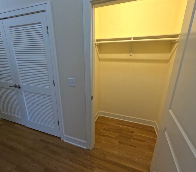 Building Photo - 2778 N Milwaukee Ave