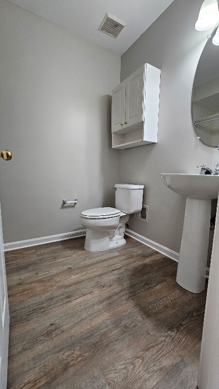 Building Photo - 6342 Franconia Commons Dr
