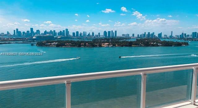 Building Photo - The Bentley Bay Condo