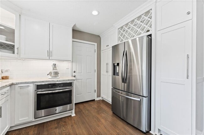 Building Photo - 7635 W 114th Ter