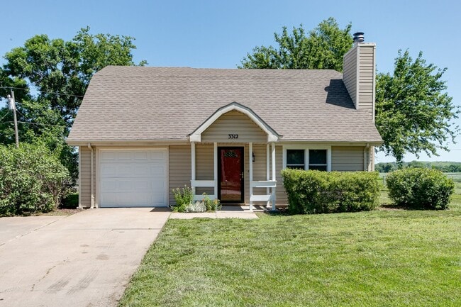 Building Photo - Blending Relaxation & Sophistication Creat...