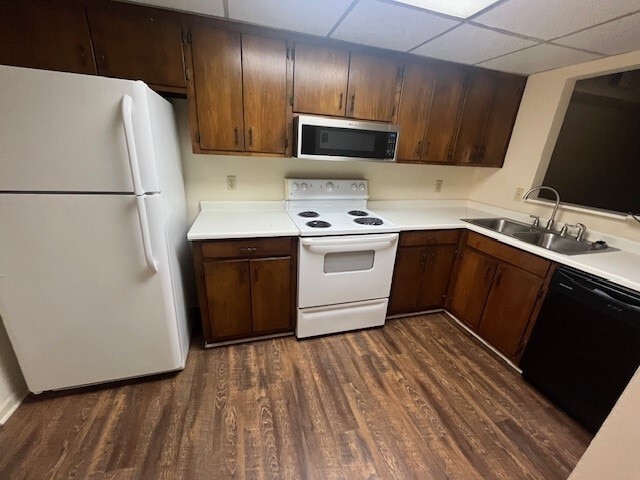 Building Photo - 200 Woody Rd