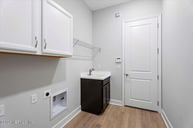 Building Photo - 52 Clarendon Rd