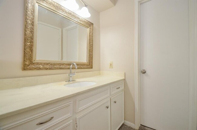 Building Photo - 12023 Sleepy Pines Dr